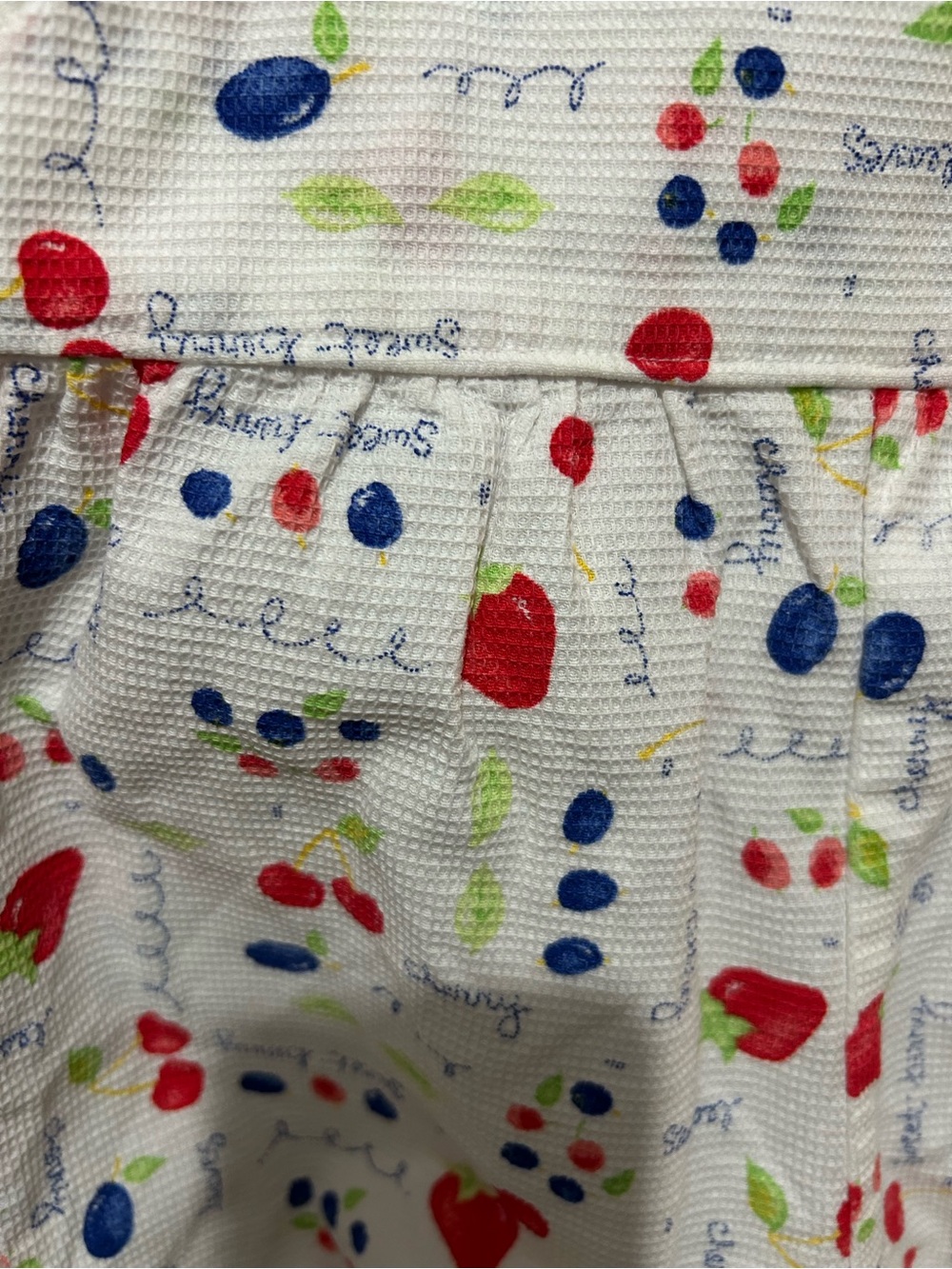 Vintage Oshkosh Baby B'gosh Fruit Romper - Picture 4 of 8